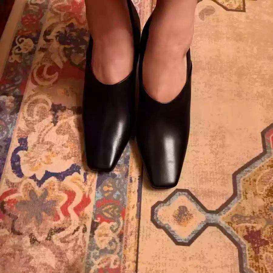 レディース ブラック レザー スクエアトゥ ブロックヒール  - Women Formal Office Wear Shoes のレビューと価格