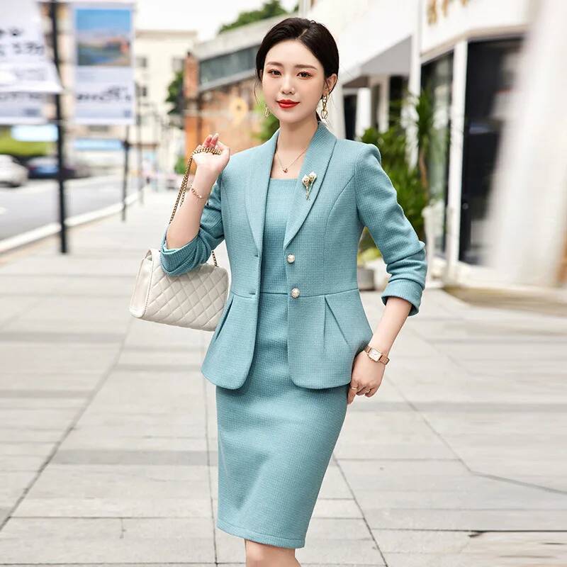 高品質生地のフォーマルなプロフェッショナル女性用ビジネススー - Women Formal Wear Stitching のレビューと価格