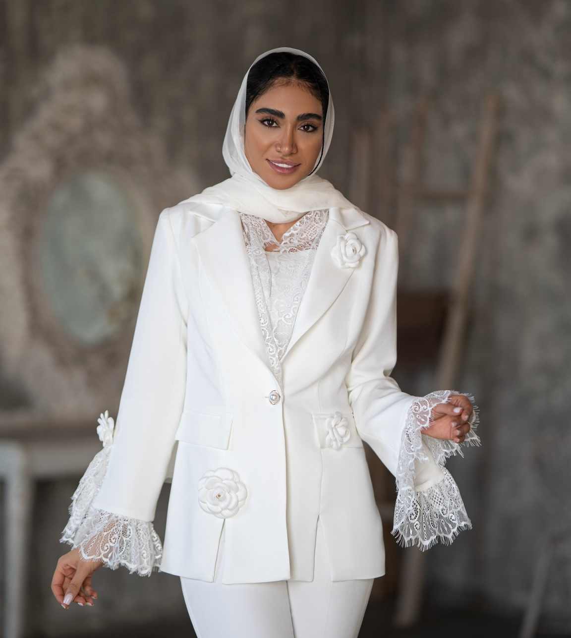 シックな女性用スーツセット 3Dアップリケレース フレアスリ - Women'S Formal Wear Wedding Guest のレビューと価格