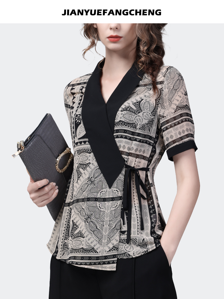 女性用ラグジュアリーブラック＆ホワイト幾何学模様プリントブラ - Women Formal Wear Stitching のレビューと価格
